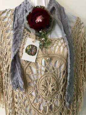 Vintage-Inspired Red Velvet Rose Jabot  Necklace Choker Brooch with Gray Ribbon